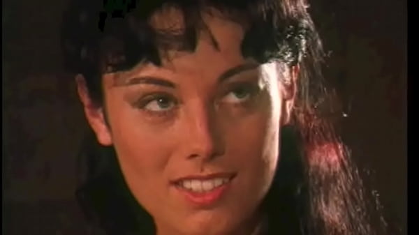 The lesbian orgasm of the beautiful Carmen