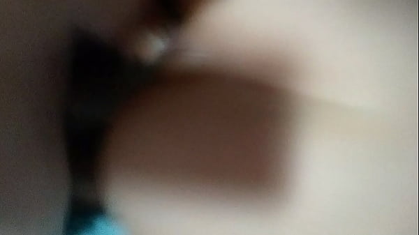 Pounding wife's pussy  