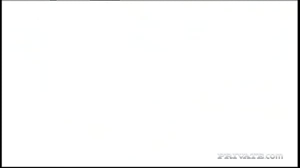 Ellen Saint Wants You to Watch  