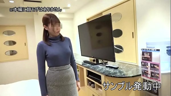 夫としか経験のない人妻が初めて不倫巨根に突かれてガックガクにイキ乱れる  