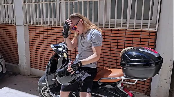 Slave me to Clandestino [Free 5 first mn]