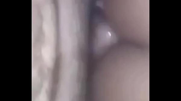 DANDO A BUNDA PRA CACETE GROSSO 