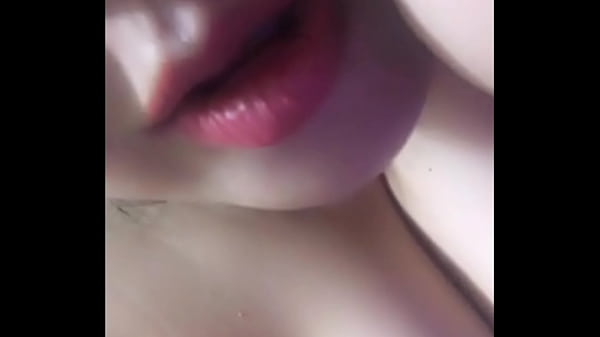 G&aacute;i Xinh Nứng Gọi Trai Trẻ