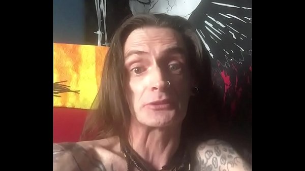 Shawn here saying hi. I don't have anythng else to write about this so it stupid to a person to lengthen a tittle.