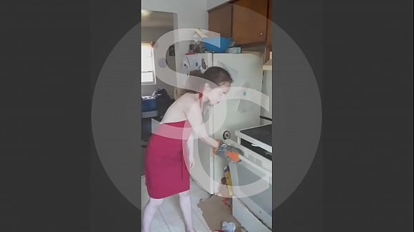 Nudist SexualContent bakes for you