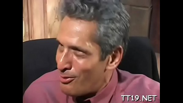 Nasty blonde sweetheart Daryn gets a good sausage ride