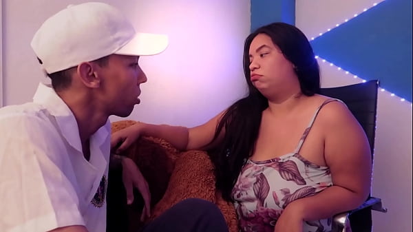 ENTREVISTA CALIENTE A MODELO DE PAGINA EROTICA EXCLUSIVA!  