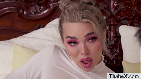 Hatler Gurius is cleaning the rain gutter when Emma Rose decides to reward his hard work with a nice break 