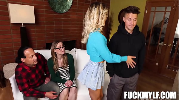 A Cock Tease Learns To Fuck Stepfamily Bonding