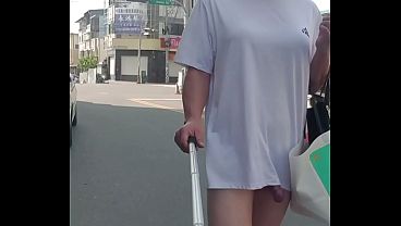 大里男扮女裝下身失蹤露出 