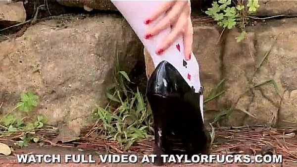 Taylor Vixen - Alicia Pais de las Maravillas