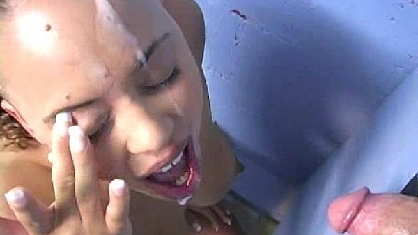 Horny Chick Oral Tease 28