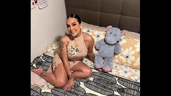 Bella Cantante Daniela Darcourt en bikini hot | salsera