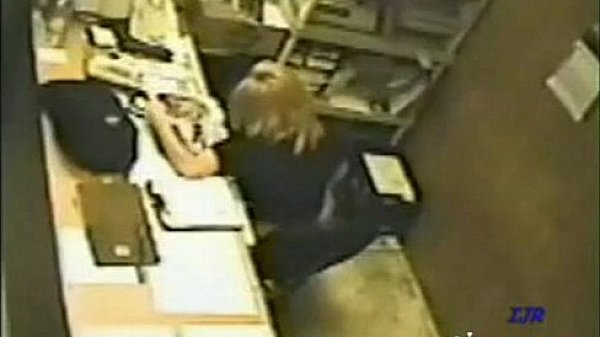 NORMA , LA PUTA DE LA OFICINA  