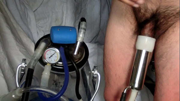 本物のミルカーを使ってオナニーしてみた　5