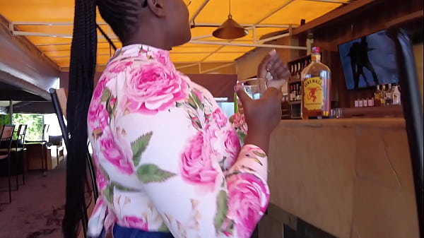 Fucking a Big Booty Summer Bunny Who Came Back from the USA