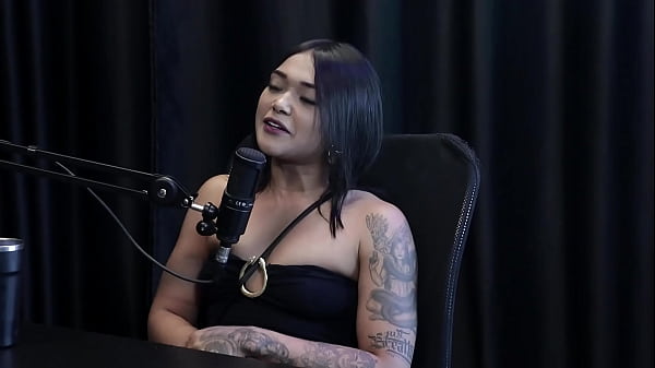 Teve um ido inusitada no tinder, o cliente queria ser vestido de mulher, e tem fetiche em fazer DP - Jordanna Gomes (Japa Joh) (WATCH ON: SHEER/RED)