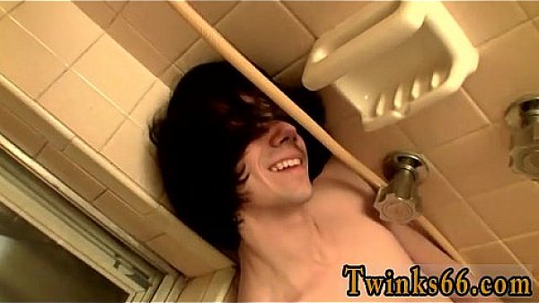 Gay jocks Samus needs to urinate real bad, and we get to enjoy the 