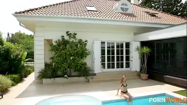 Russian babe Kaisa Nord fucks her gardener and slurps up his man juice GP1326