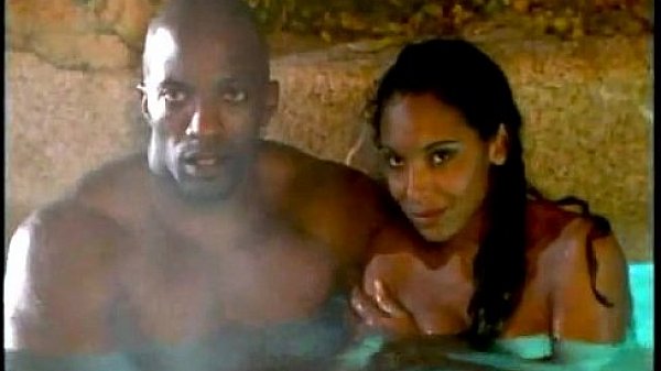 Dee Summer and Alanna Kang Jacuzzi threesome