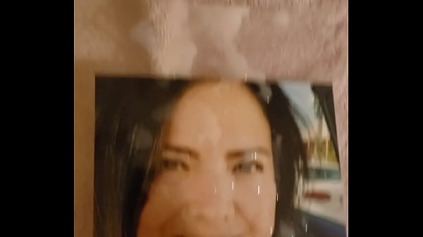 Tribute Facial To Pretty Lady  