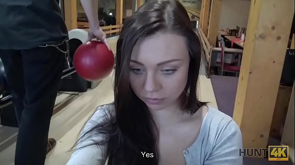 HUNT4K. Sex in a bowling place - I've got strike! 