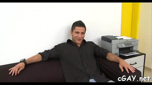 Immodest homo sex with hunks