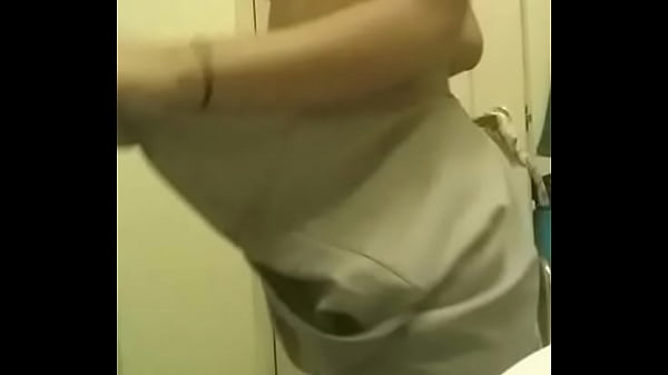 Aussie girl Strip tease to RnB.