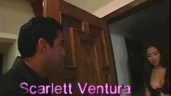 Pampering Asian pussy