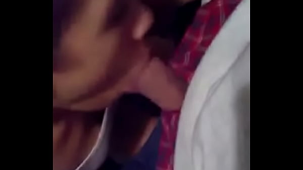 Mi prima mamando Bueno 