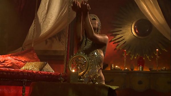 pussy is so wet and sexy