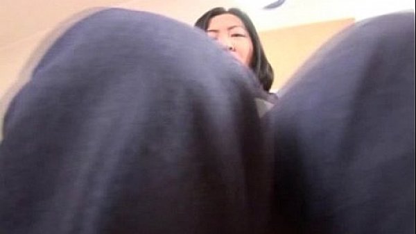 Lez cuties in the kitchen