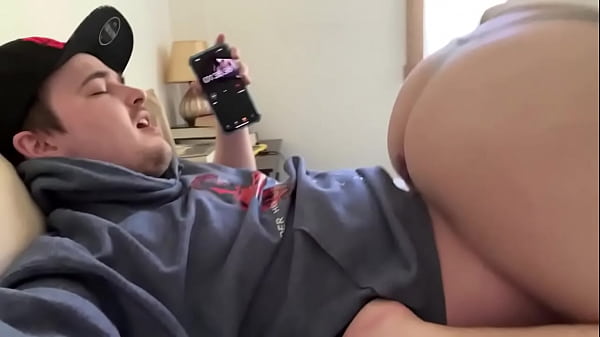 Assjob Timer Challenge FAIL! Prejac can&rsquo;t last long enough to fuck! Big ass was too much to handle now he gets no sex lol