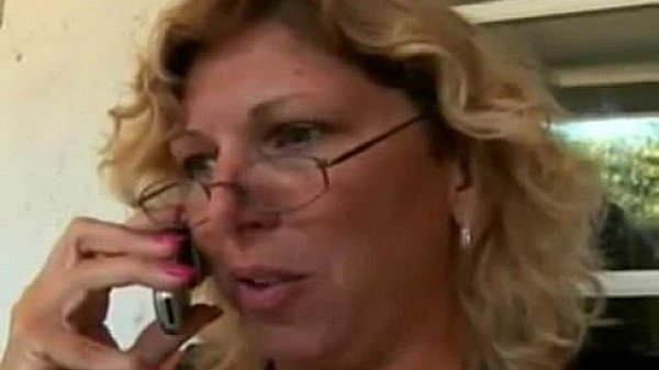 Fat office employee gives blowjob at work