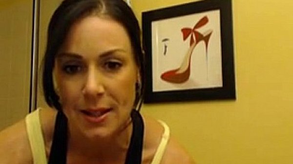 Stepmom is horny under shower