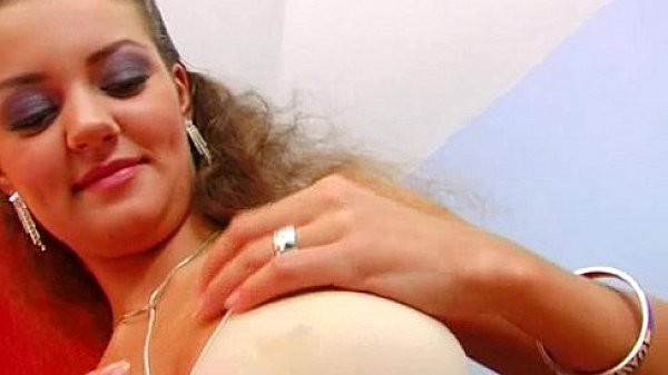 All Internal Sexy chick gets butt fucked and the cum oozes out