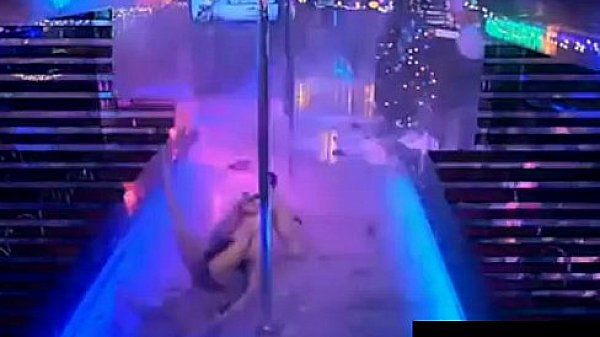 Two Wild Strippers on Stage, Free Teen Porn 49: 