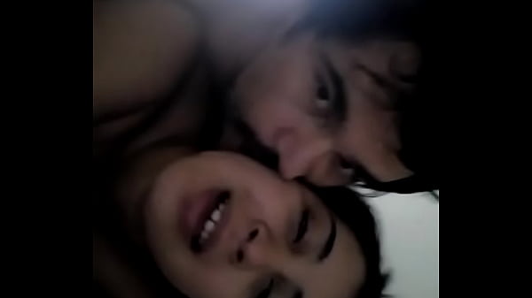 J&uacute;lia gozando gostoso com Alex