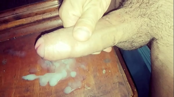 Sborro come un dopo una bella sega!