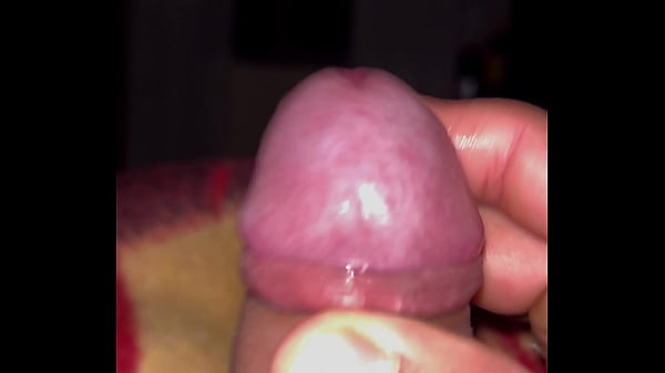 Mi pene est&aacute; inquieto  