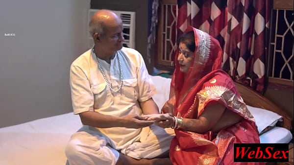 Guru ji ka sex treatment! Indian Beautiful Housewife Sex