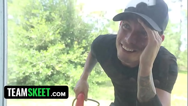 CFNM Teens - Hot Black Girl (Adrian Maya) Caught And Fuck Peeping Tom