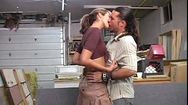 Samantha auditions for photoshoot