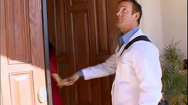 Bigtitted milf hardcore pounded outdoors