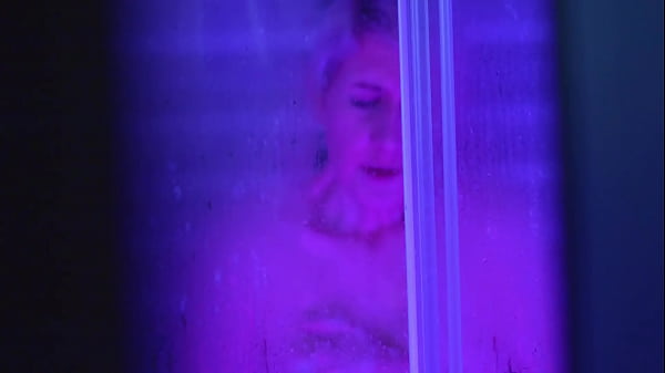 Real Hidden Peeping - Short Hair Blonde Girl cums in the shower!  