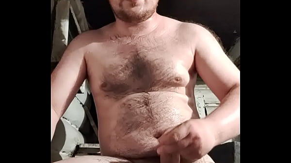 cumshot from a Russian gay man, lowered the sperm on the camera! Jerked off and finished in the bath! I shuddered in the bath and took it off on my smartphone! Russian gay moans from the buzz and lets down the sperm! Big cock and lots of cum!