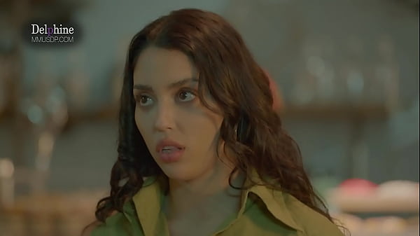 College Girl&rsquo;s Love Story - LAA0036