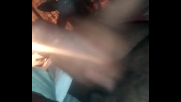 Jugando En Mi casa solo