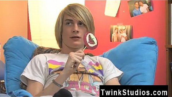 Gay porn Aidan and Preston are h. out in the bedroom after 