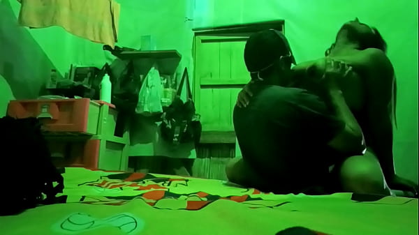 I INVITED MY STEP-SISTER TO BREAKFAST BUT THEN SOMETHING HAPPENED THAT MADE US DO DIRTY THINGS IN BED. HOMEMADE PORN WITH MY STEP-SISTER